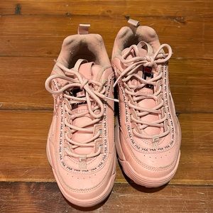 Women’s Pink Fila Disruptor Size 8.5